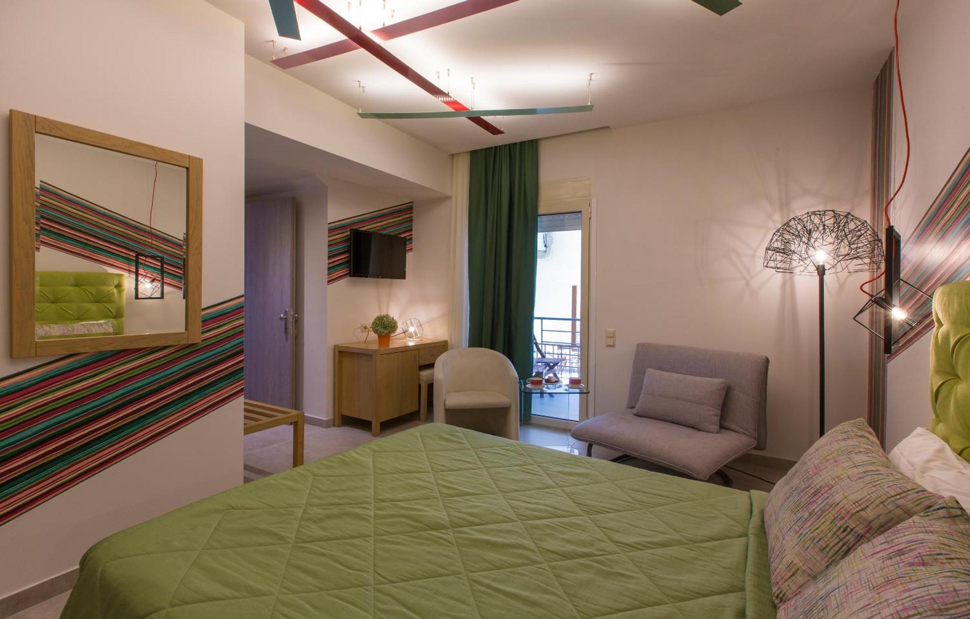 Flisvos Royal Hotel & Suites Tolón Værelse billede