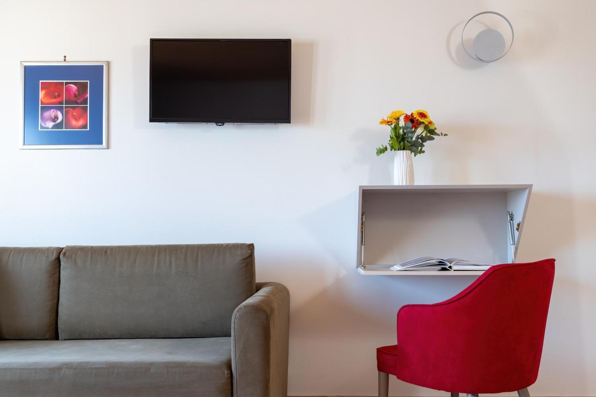 Flisvos Royal Hotel & Suites Tolón Eksteriør billede