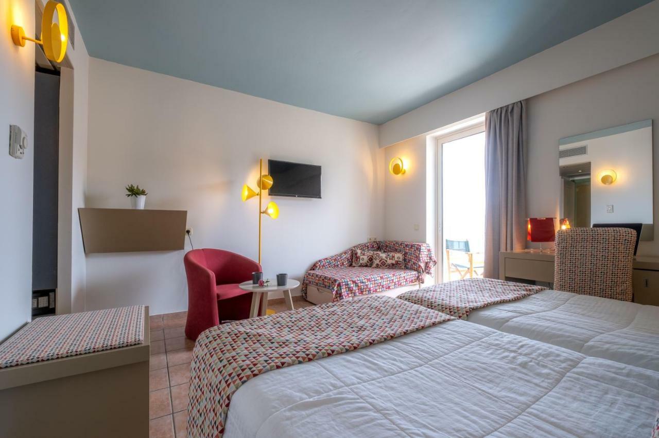 Flisvos Royal Hotel & Suites Tolón Eksteriør billede